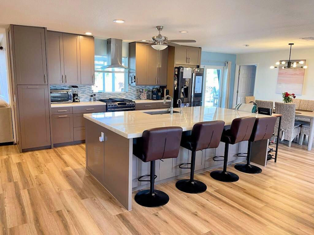 Photo of 9823 Daisy Avenue, Palm Beach Gardens, FL 33410 (MLS # R10783566)