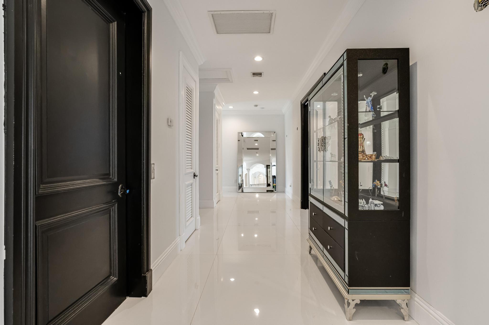 VISTA LAKES - Residential