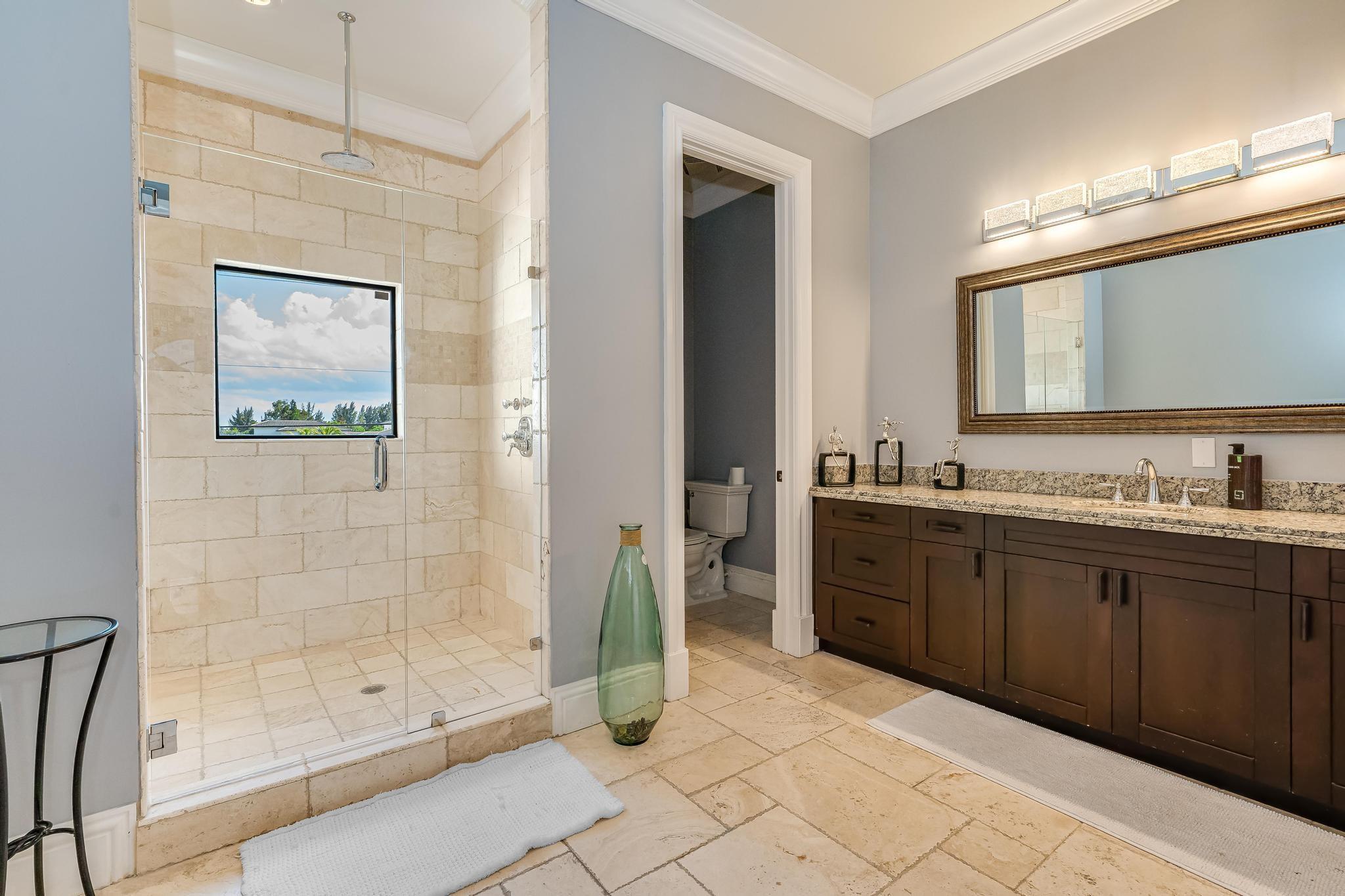 VISTA LAKES - Residential