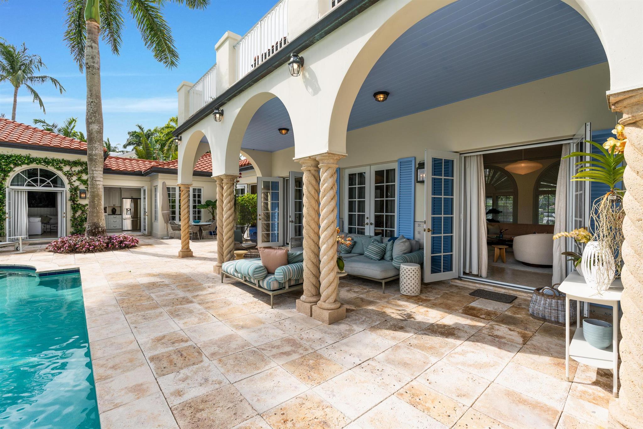 KENSINGTON REPL OF PALM B - Residential