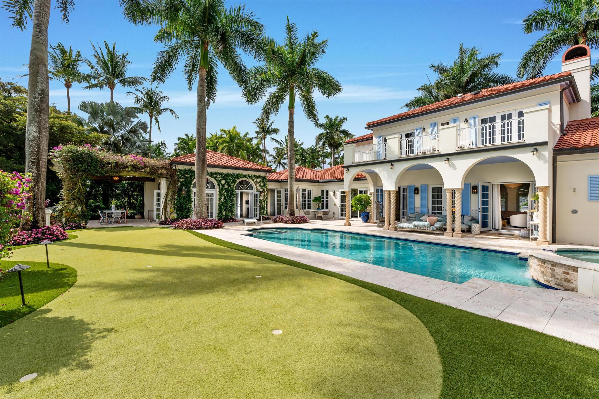 KENSINGTON REPL OF PALM B - Residential