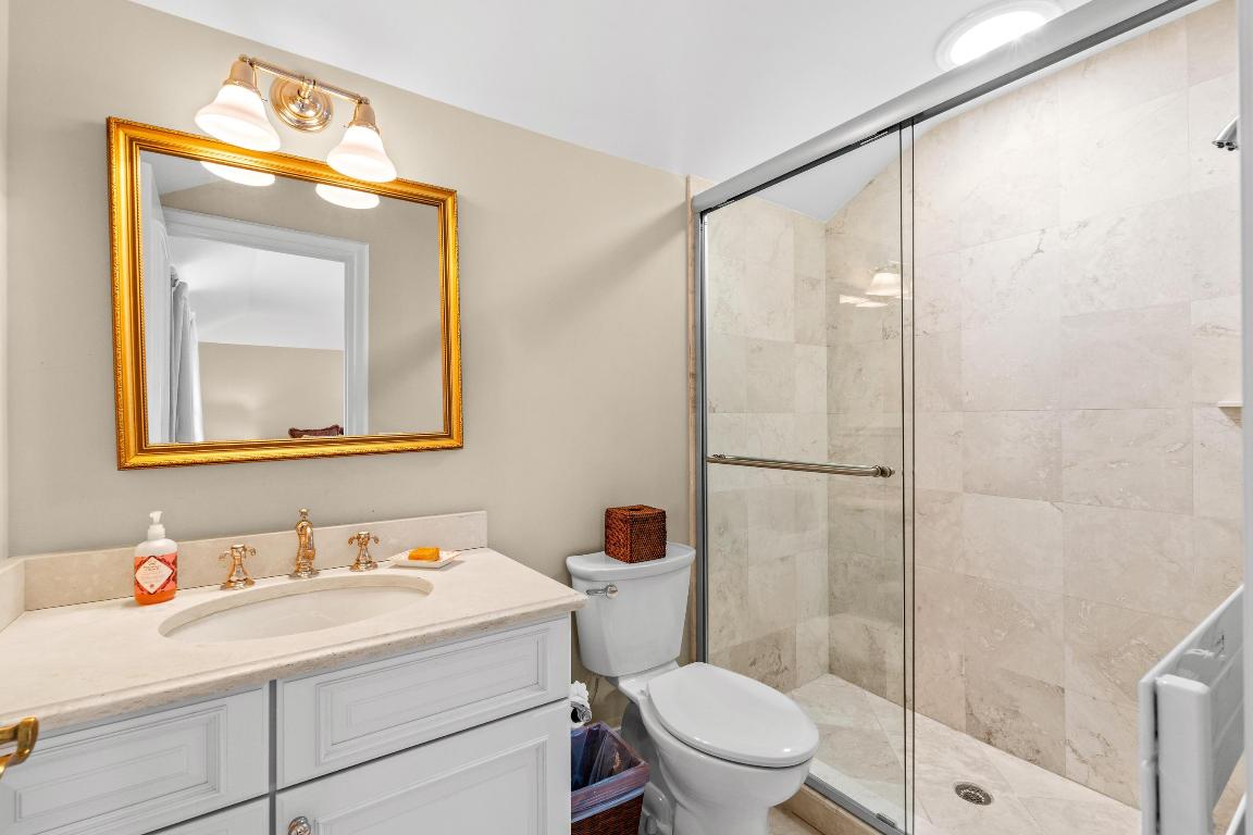 KENSINGTON REPL OF PALM BEACH POLO & COUNTRY CLUB - Residential