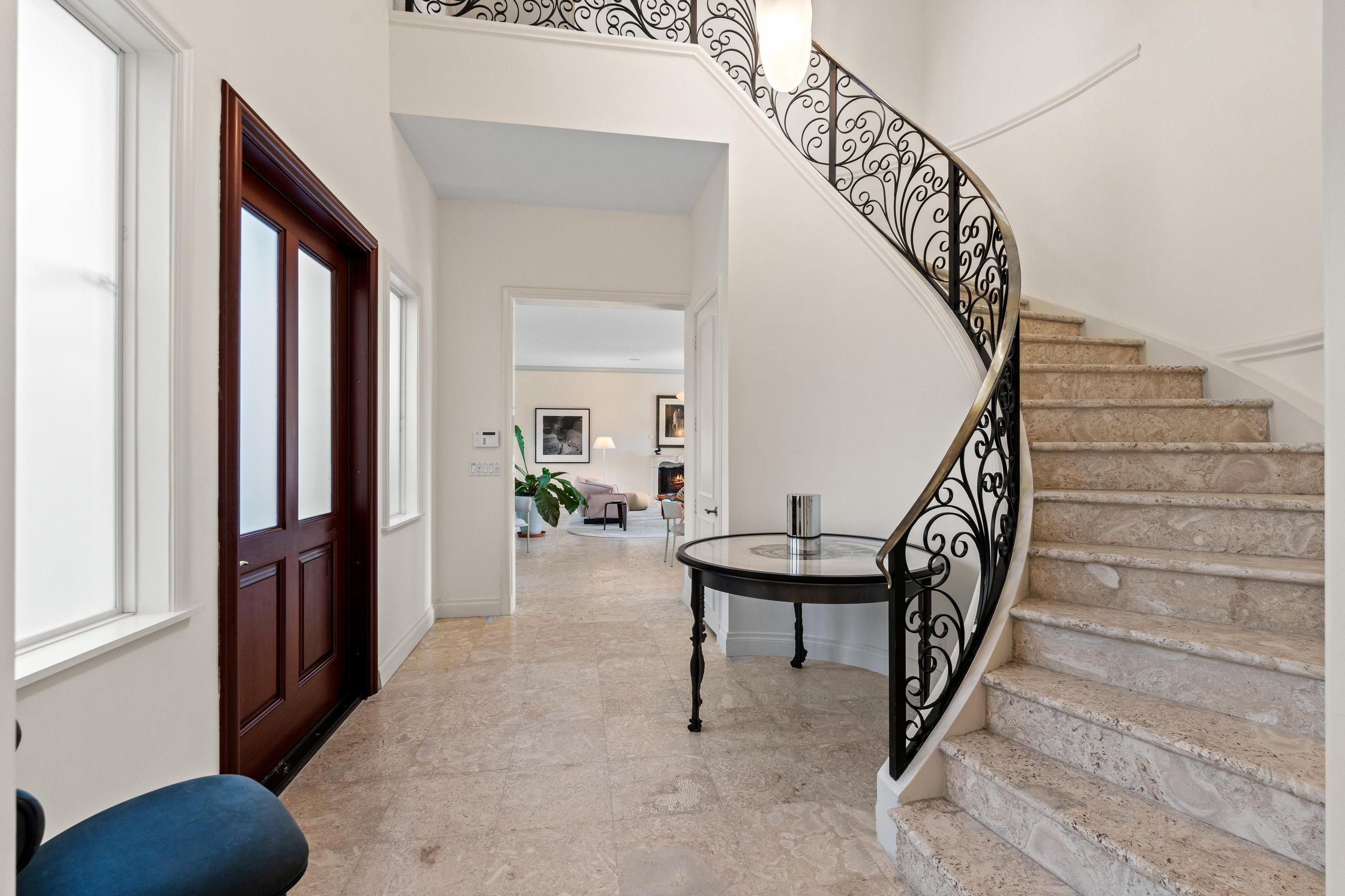 KENSINGTON REPL OF PALM BEACH POLO & COUNTRY CLUB - Residential