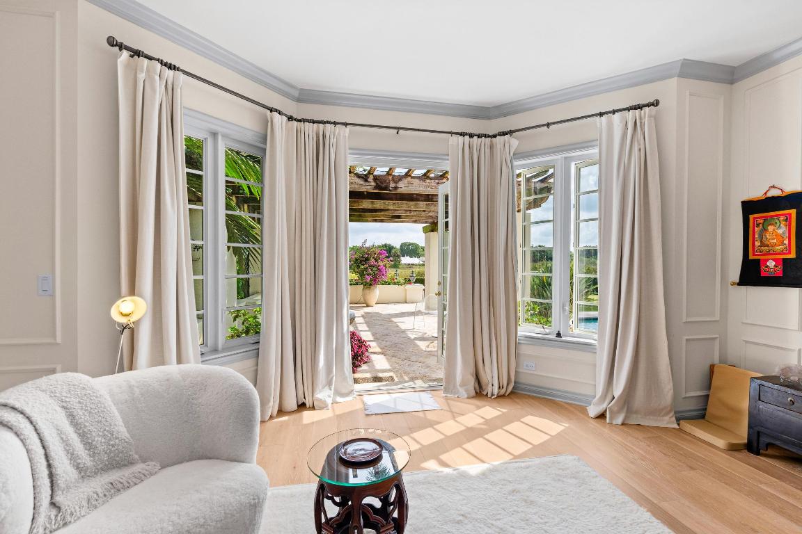 KENSINGTON REPL OF PALM BEACH POLO & COUNTRY CLUB - Residential