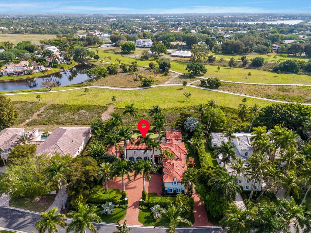 KENSINGTON REPL OF PALM BEACH POLO & COUNTRY CLUB - Residential