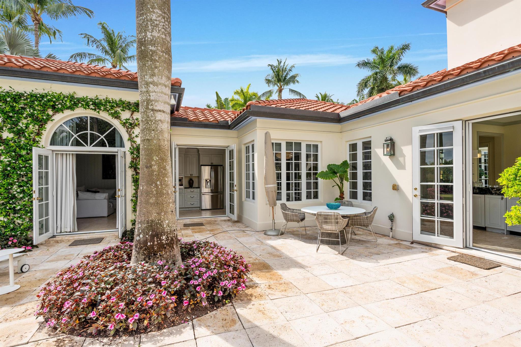 KENSINGTON REPL OF PALM B - Residential