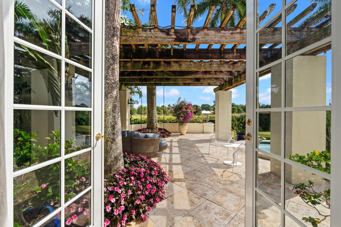 KENSINGTON REPL OF PALM BEACH POLO & COUNTRY CLUB - Residential