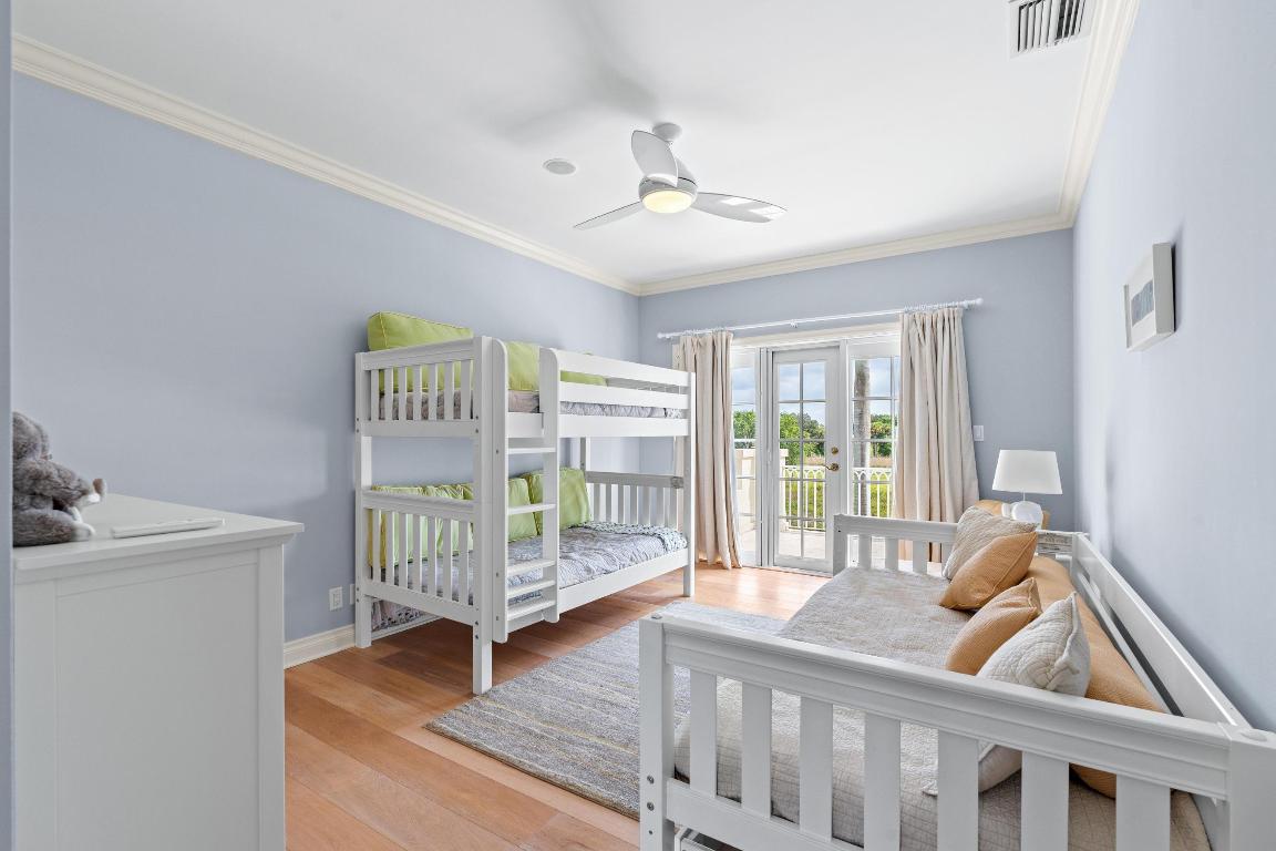 KENSINGTON REPL OF PALM BEACH POLO & COUNTRY CLUB - Residential