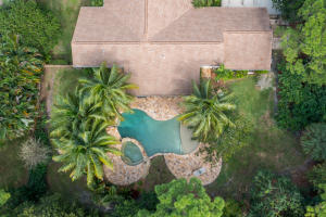 WHISPERING TRAILS - Residential