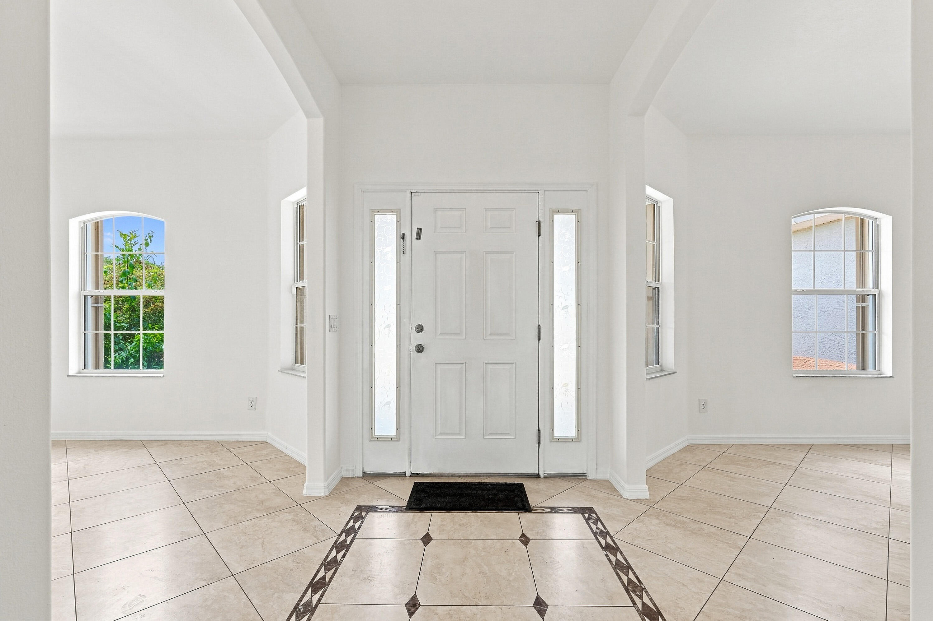 1787 SW CAMEO Boulevard