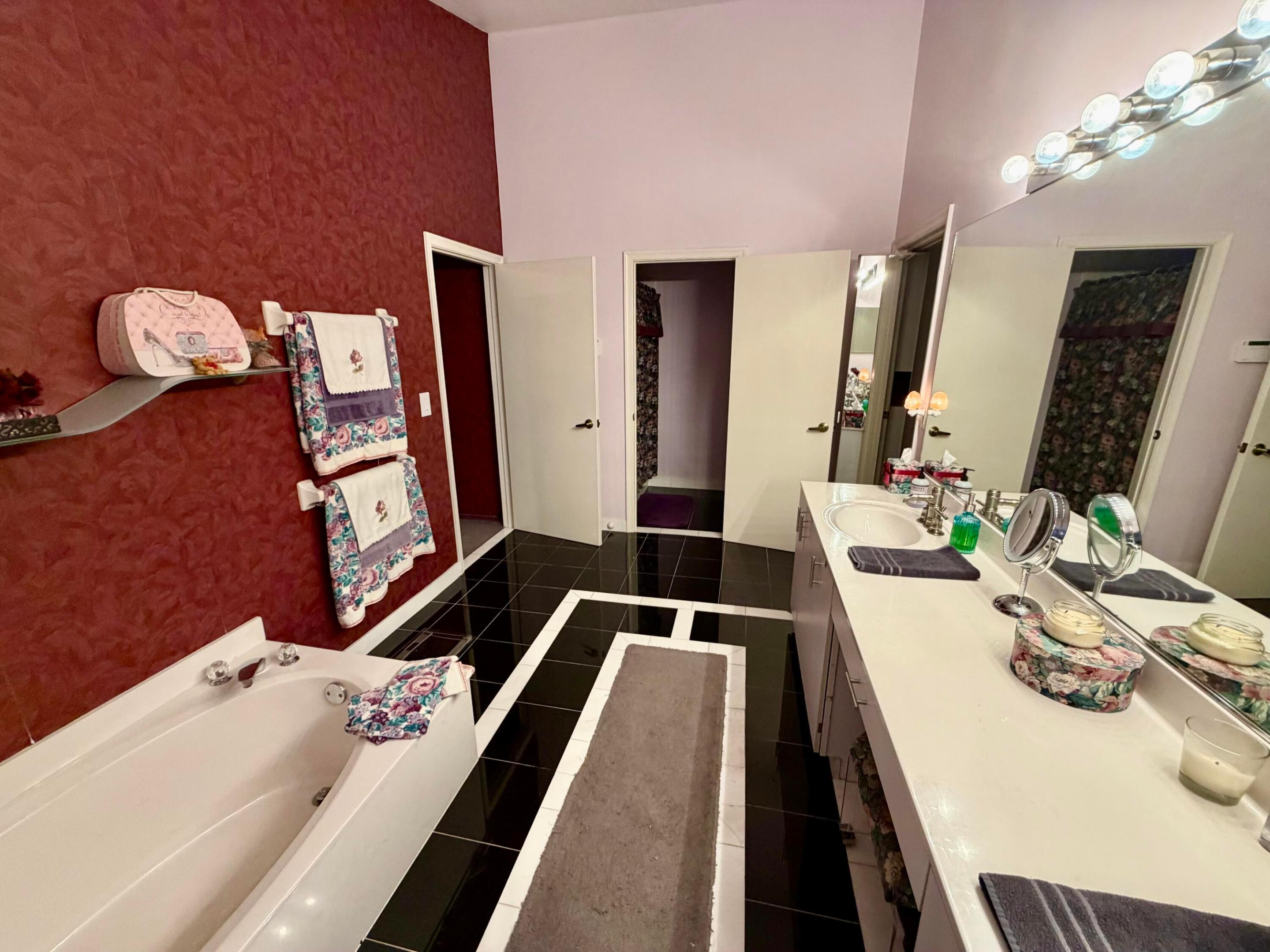 COOPERS GROVE - Residential