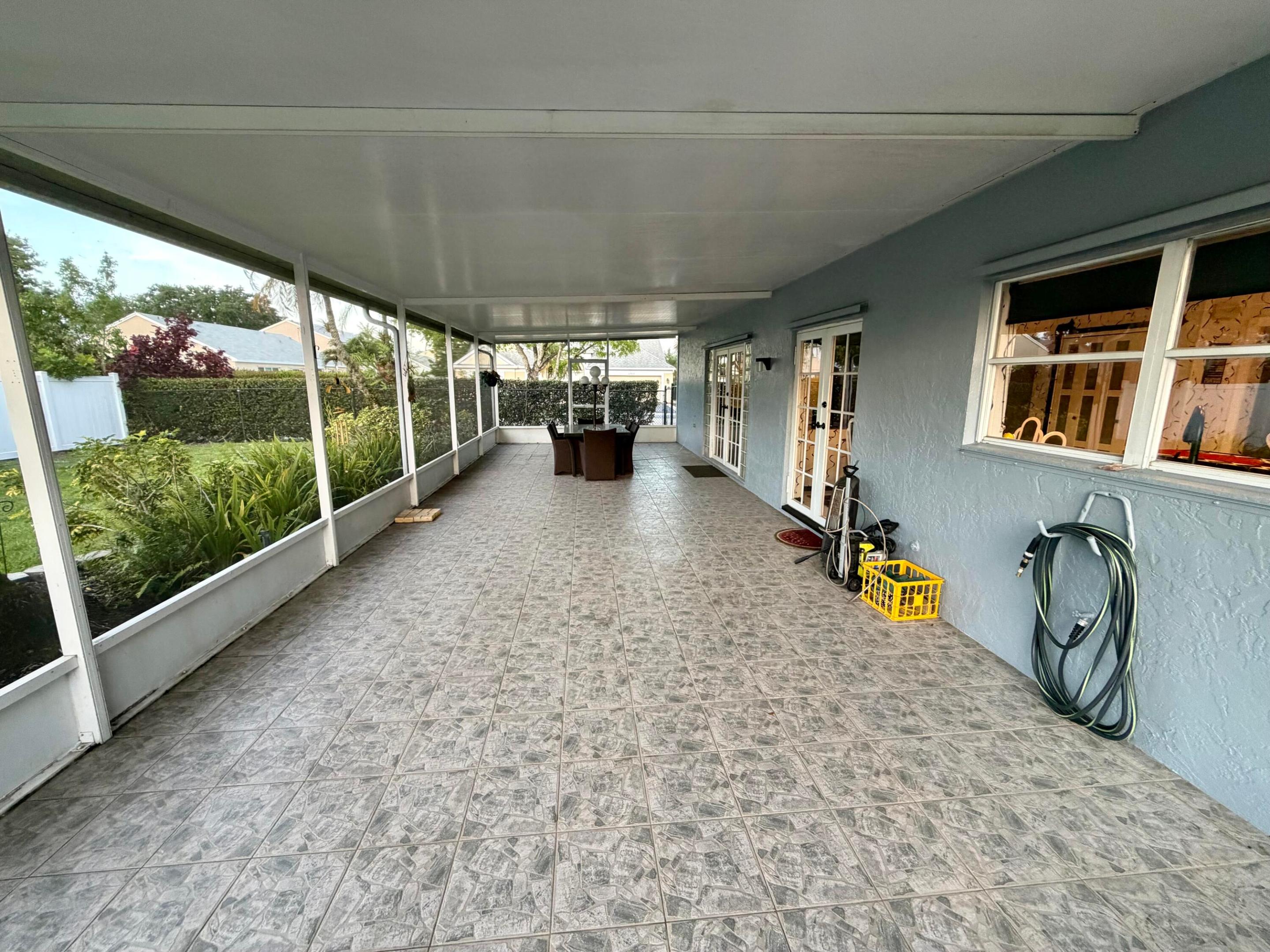 COOPERS GROVE - Residential