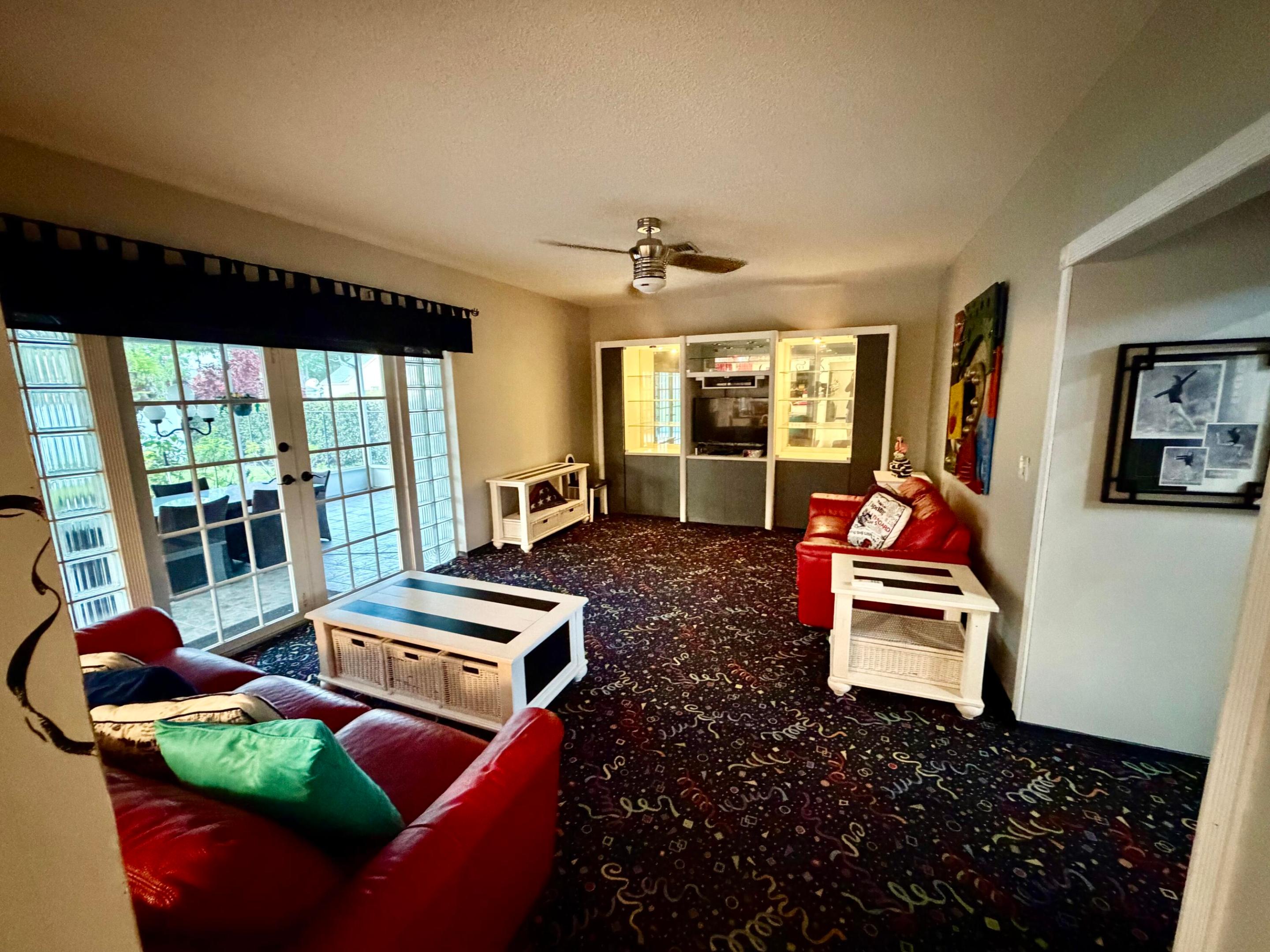 COOPERS GROVE - Residential