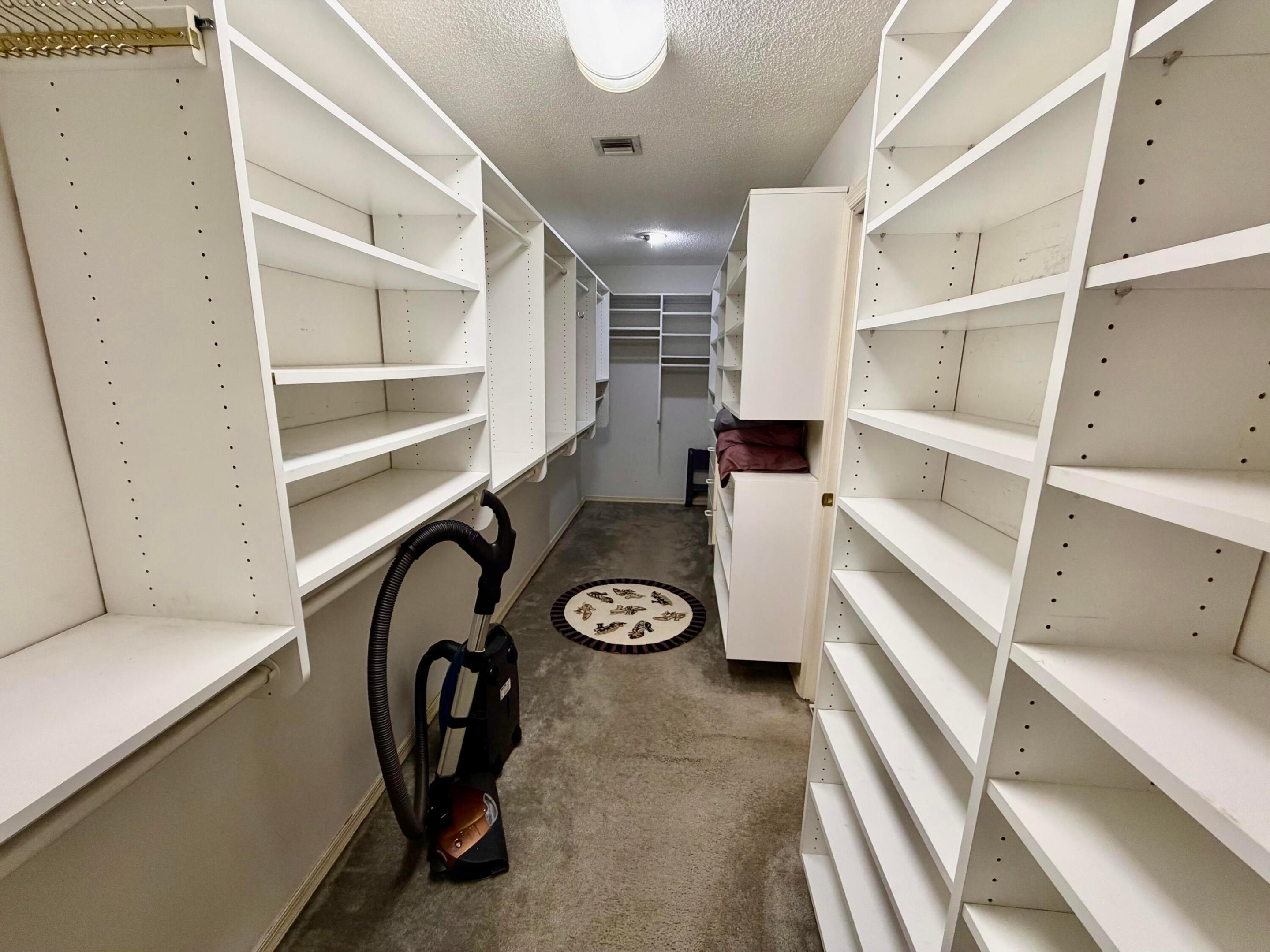 COOPERS GROVE - Residential