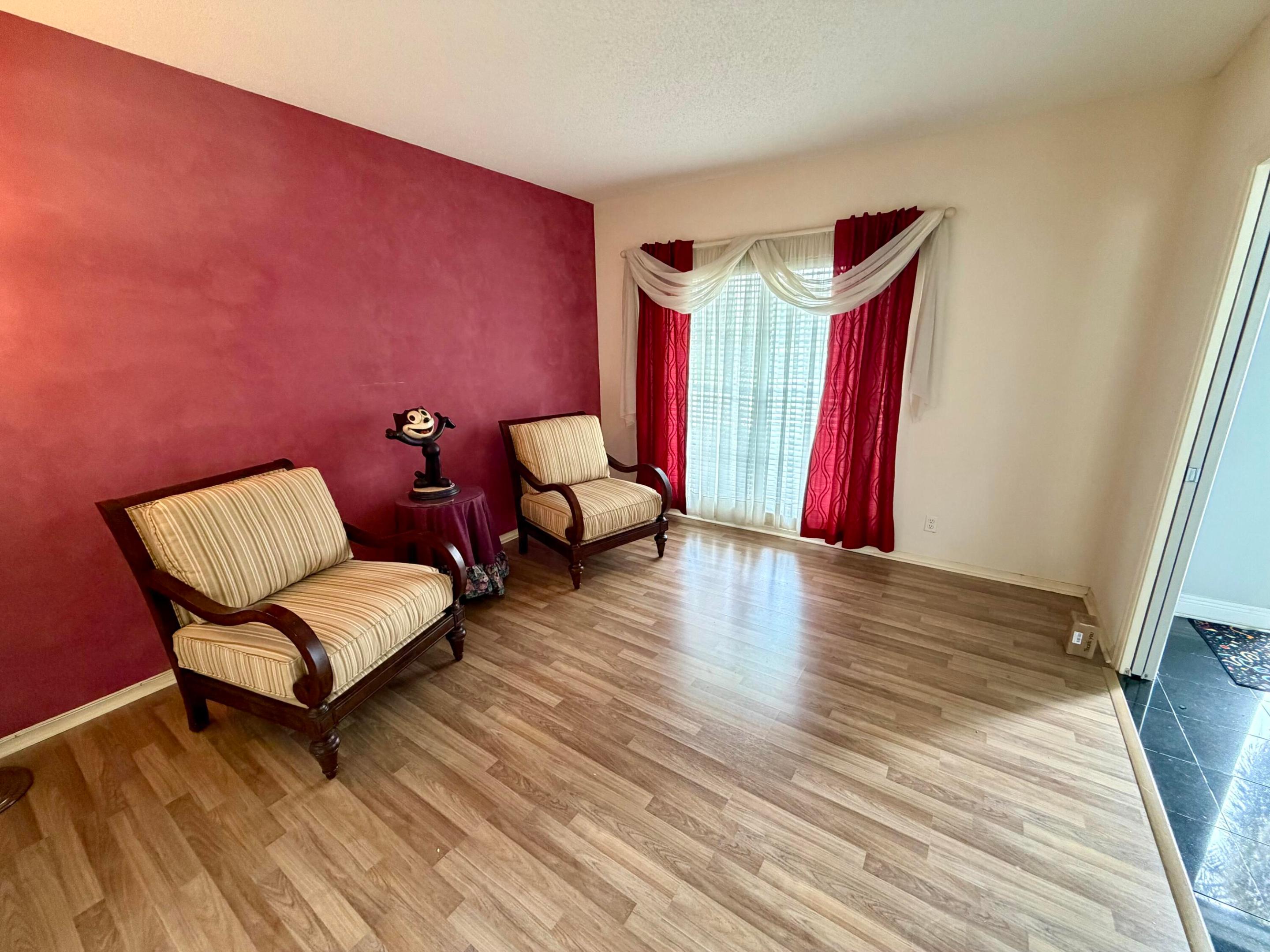 COOPERS GROVE - Residential