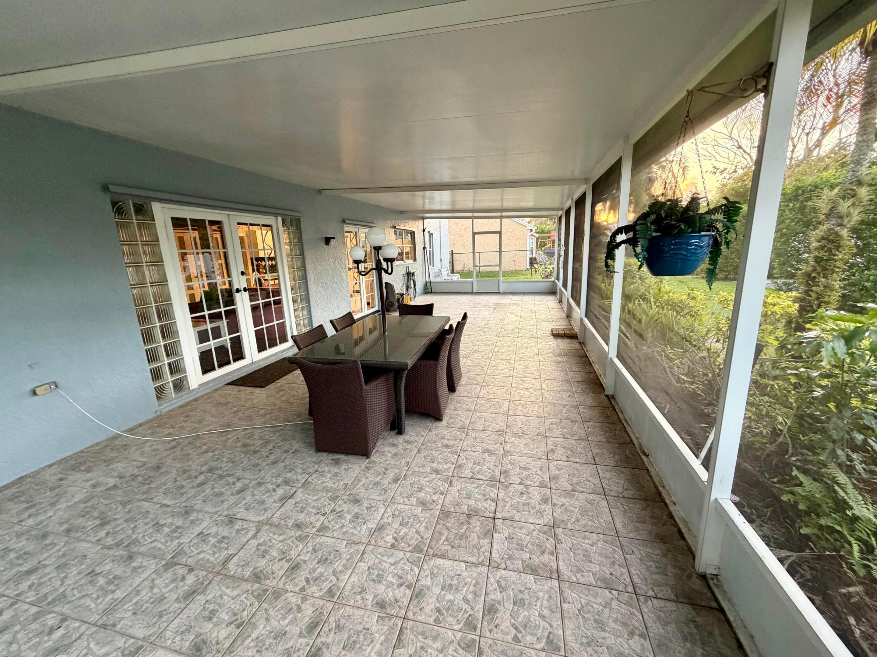 COOPERS GROVE - Residential