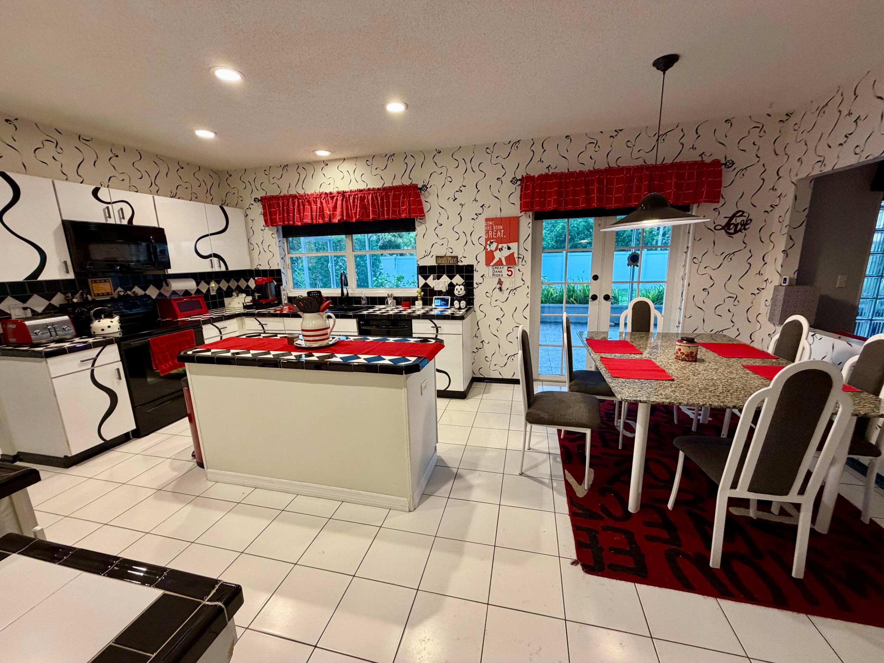 COOPERS GROVE - Residential