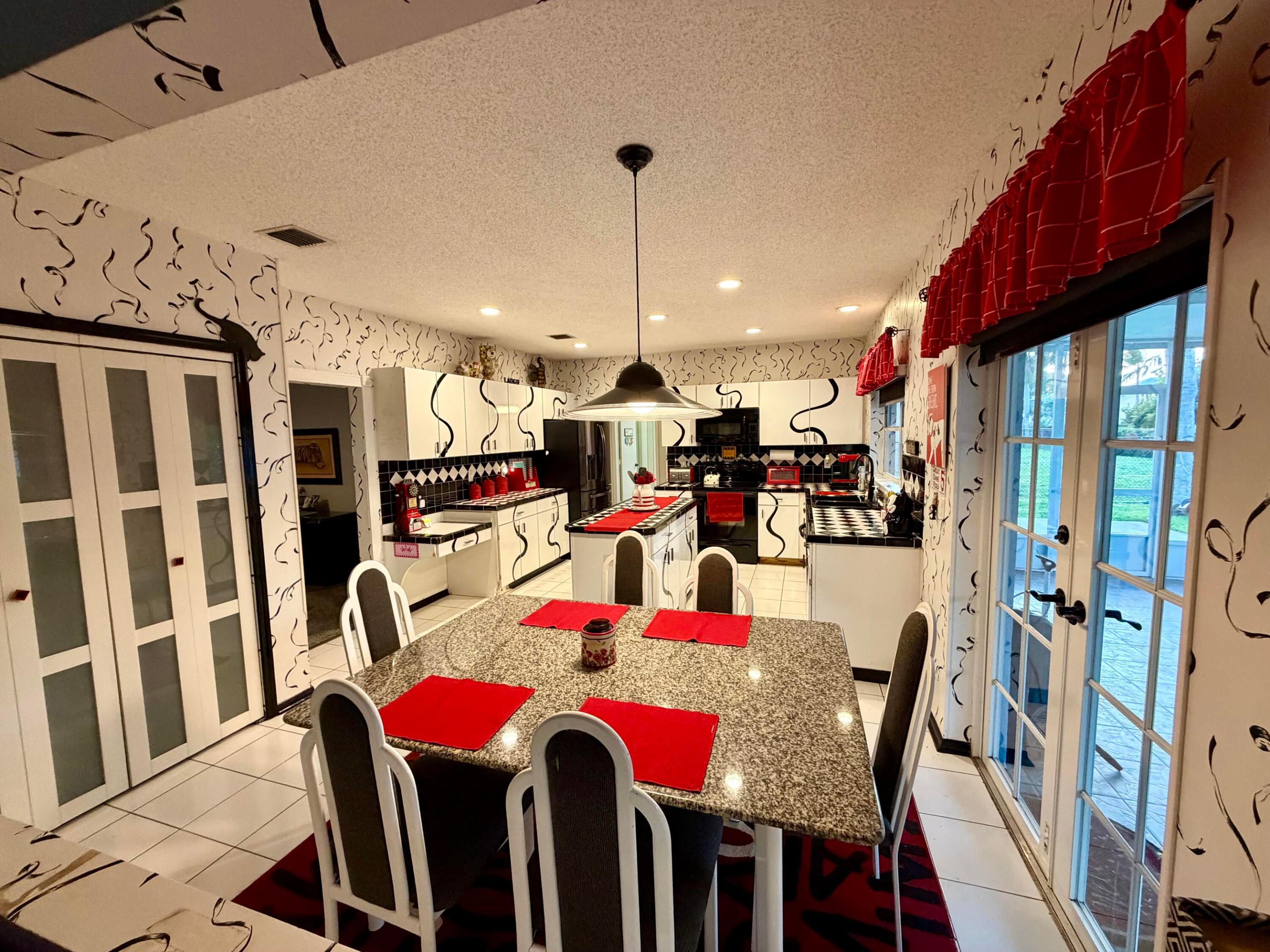 COOPERS GROVE - Residential