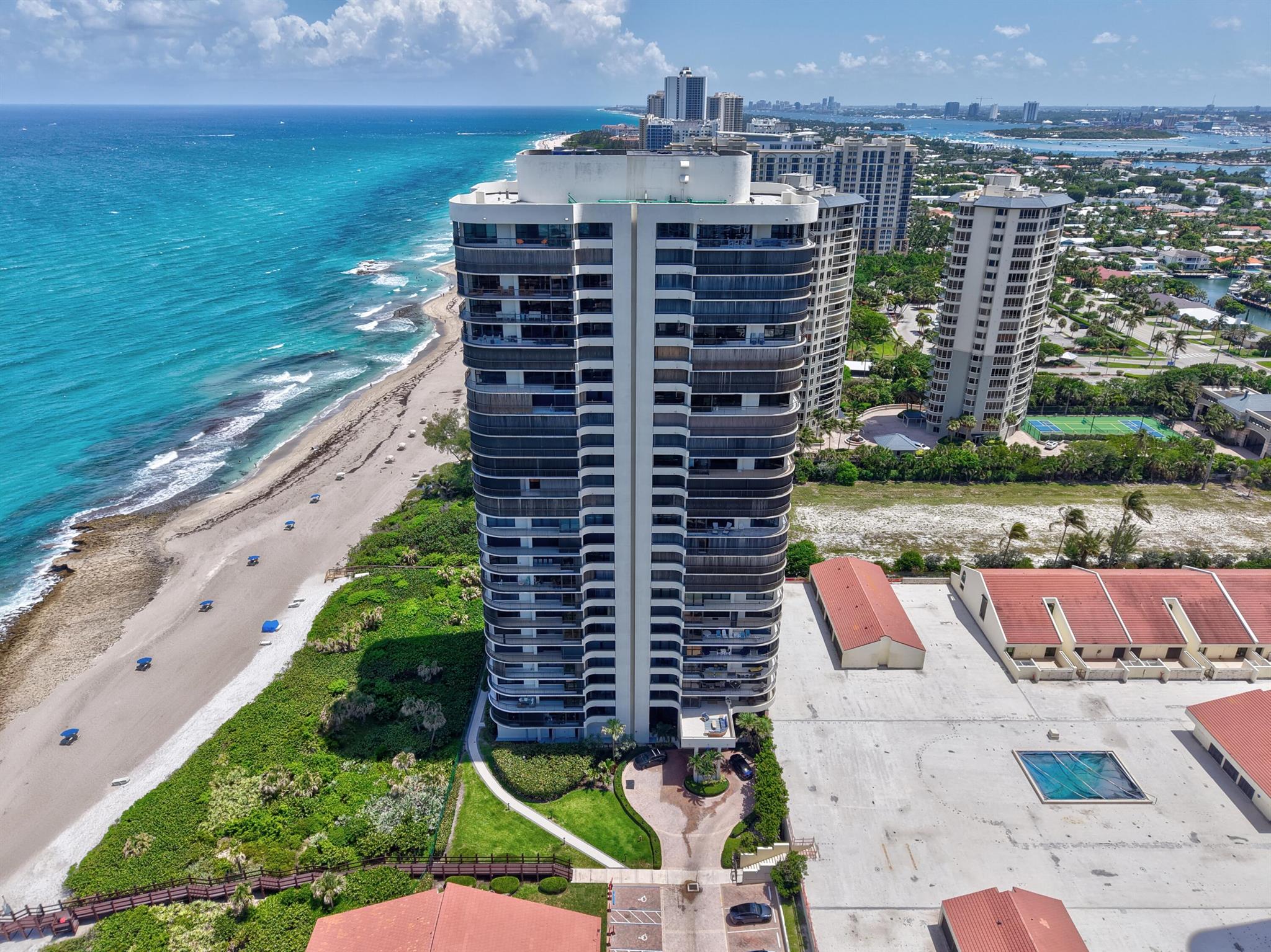 MARTINIQUE 2 CONDO - Residential