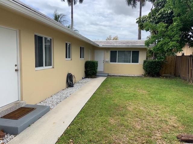 Recently renovated 2 bedroom 1 bathroom rear duplex unit on the water in downtown Ft. Lauderdale minutes to the Broward County Courthouse and Las Olas Blvd. Unit includes Impact windows, big laundry room with washer/dryer and nice backyard patio area with canal view and private dock. Really must see to appreciate.