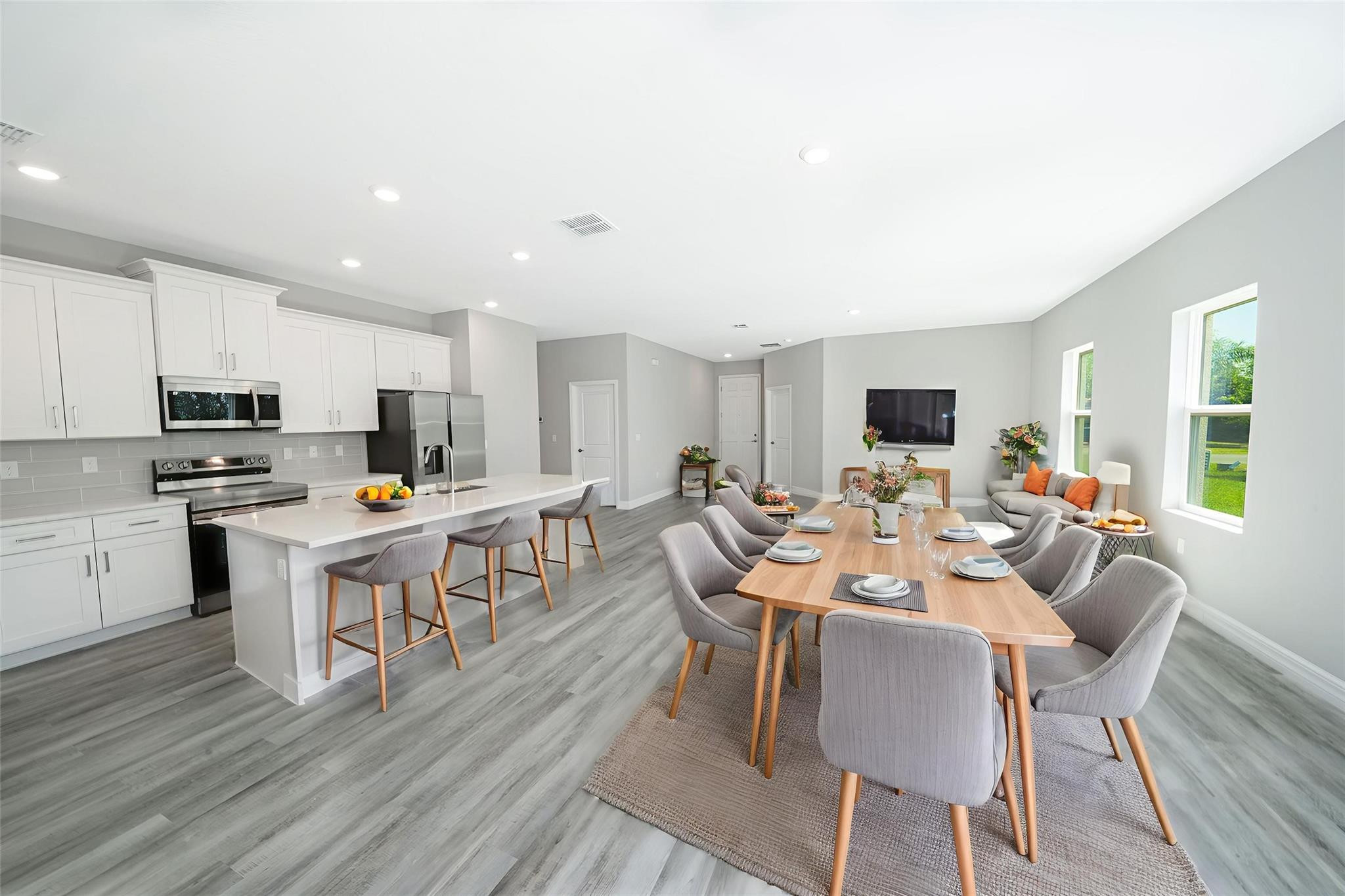 Sun N Lake - Residential