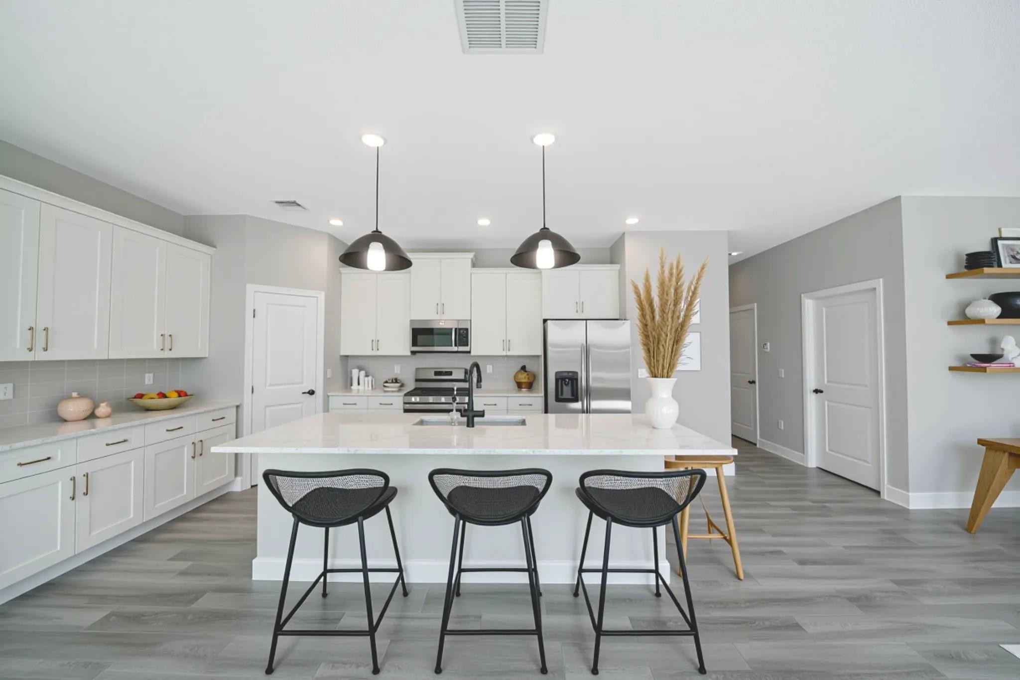 Sun N Lake - Residential