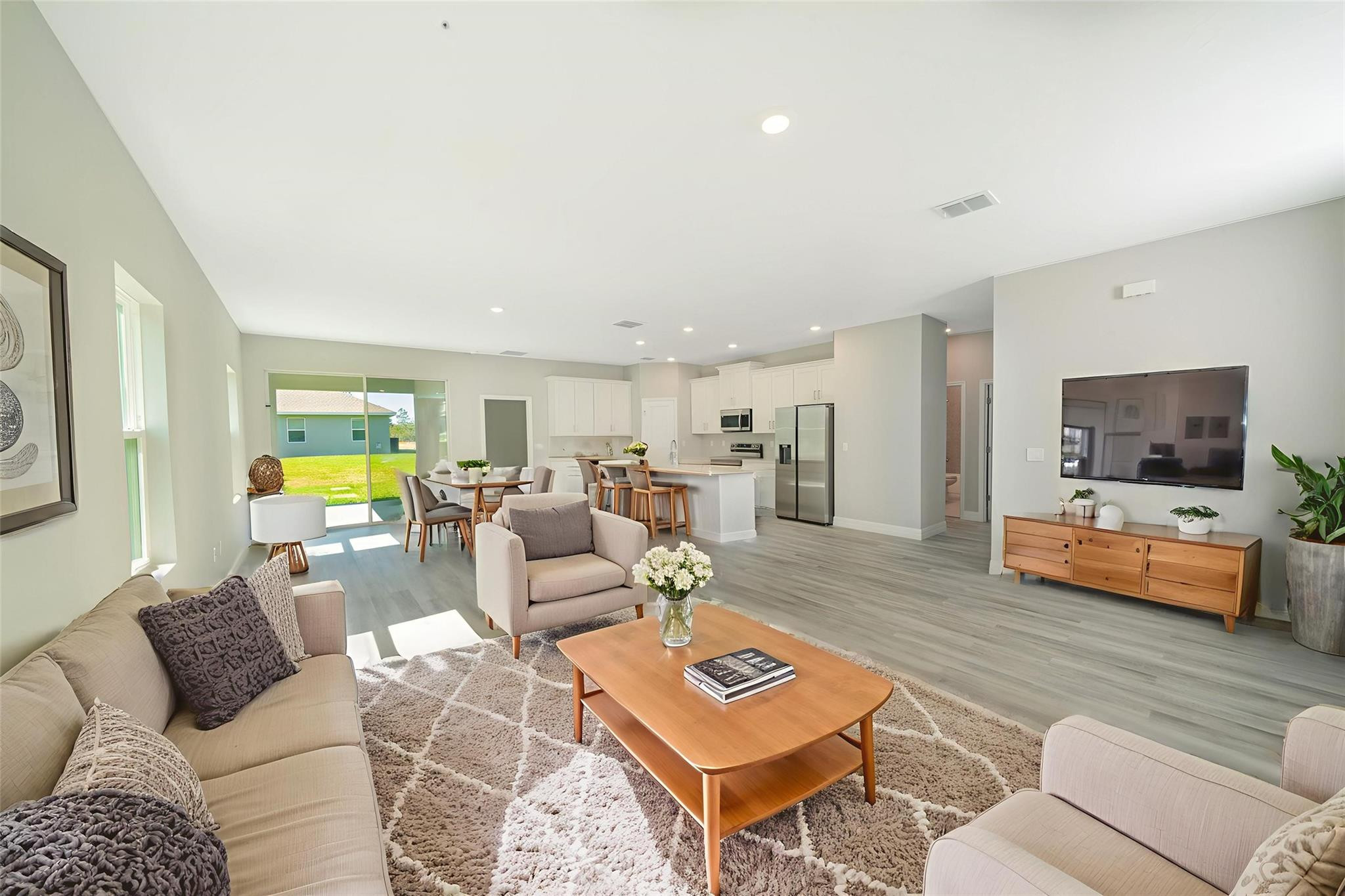 Sun N Lake - Residential