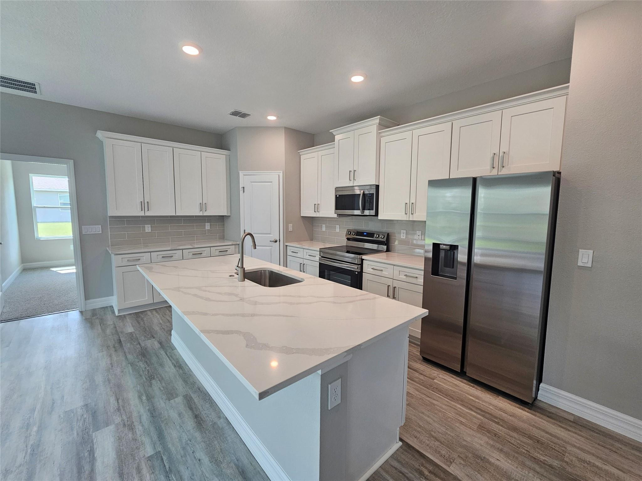 Sun N Lake - Residential