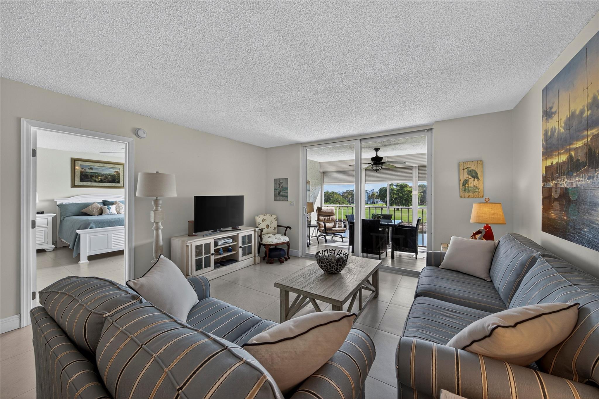 Palm Springs 2 - Residential