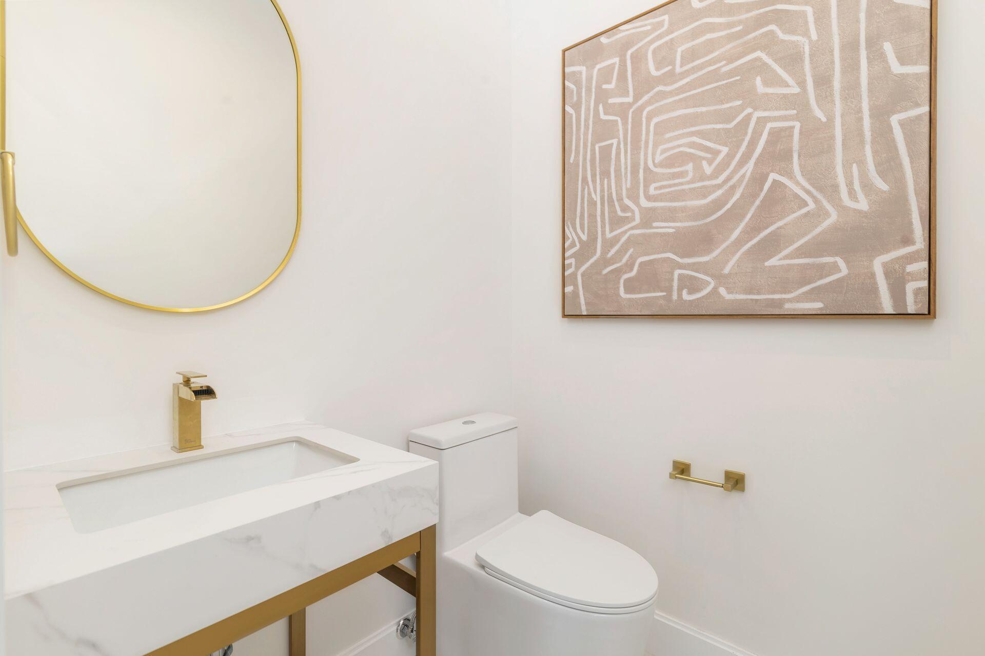 EL CID COURT - Residential