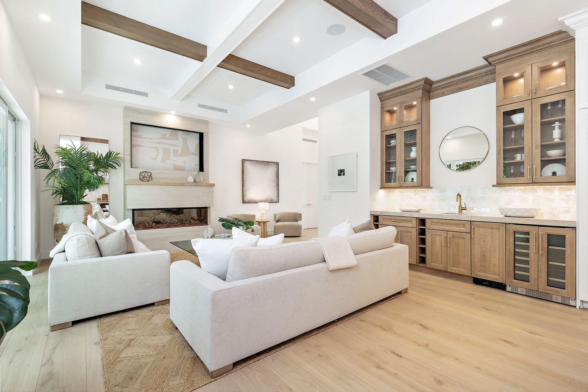 369 Avila Road