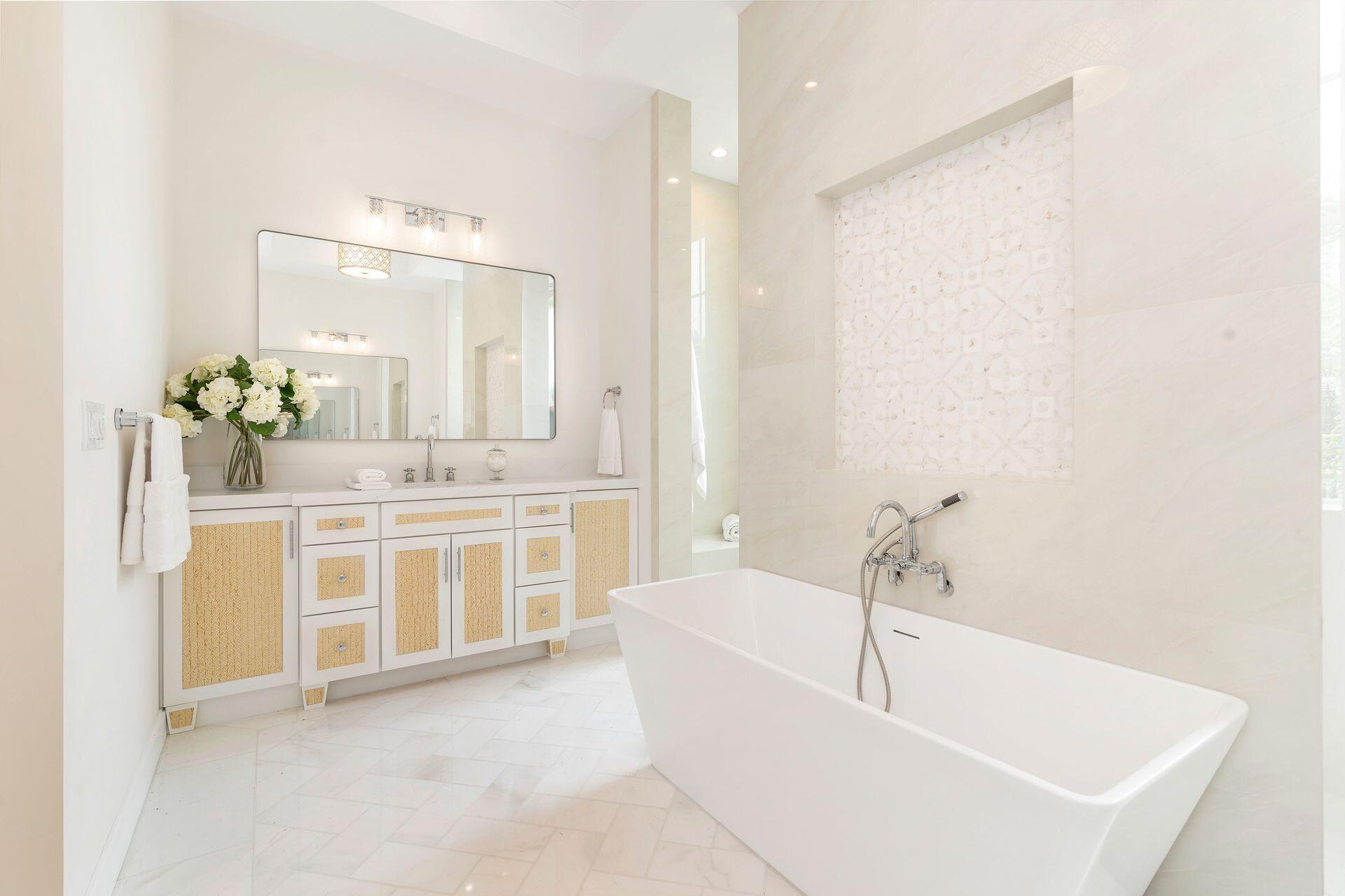 EL CID COURT - Residential