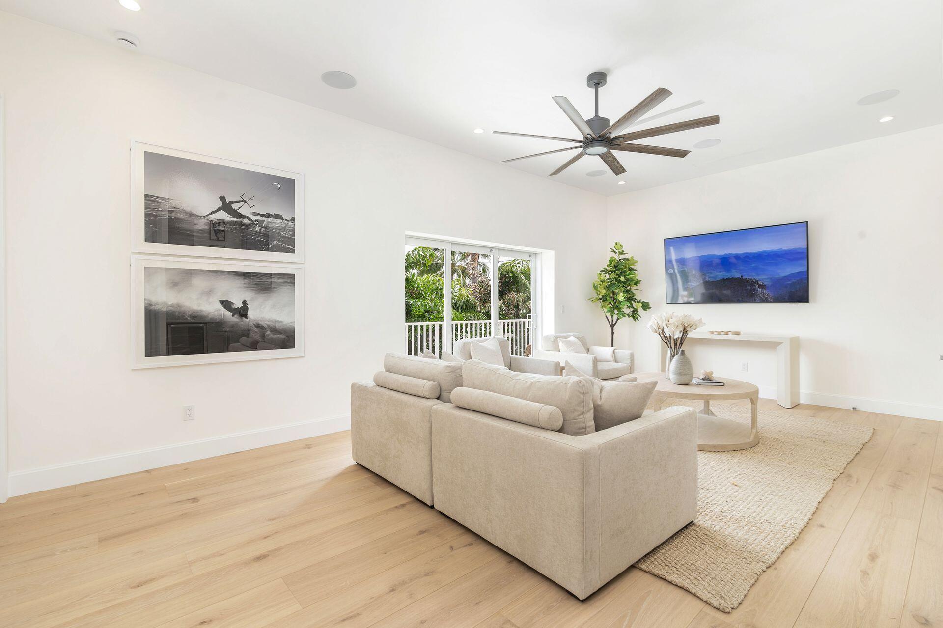 EL CID COURT - Residential