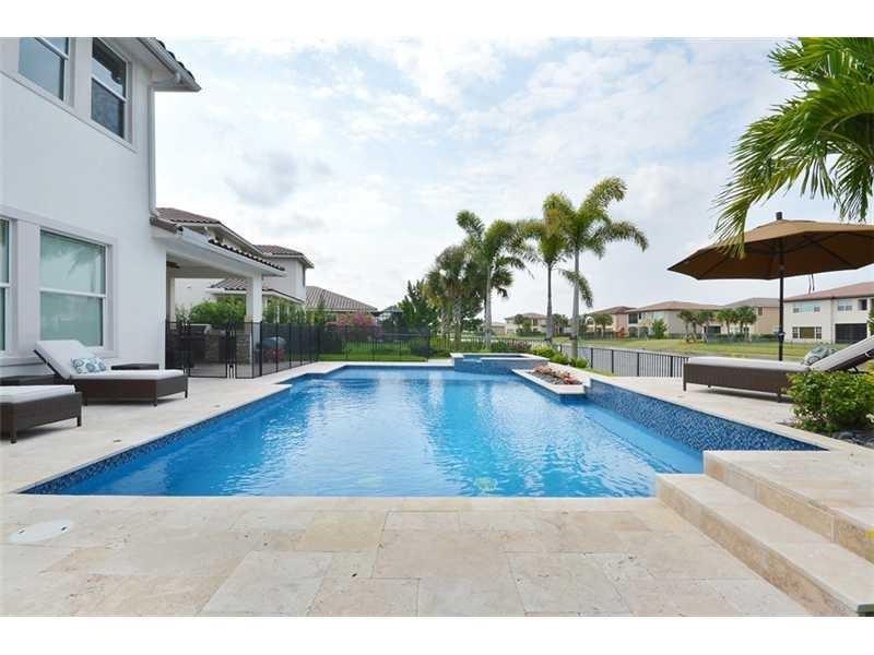 SOMERSET/HERON BAY - Residential