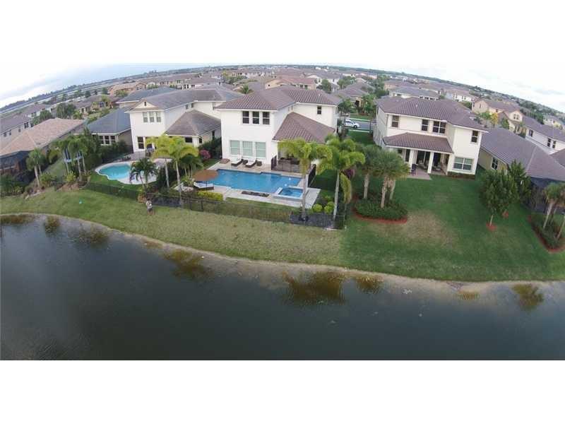 SOMERSET/HERON BAY - Residential