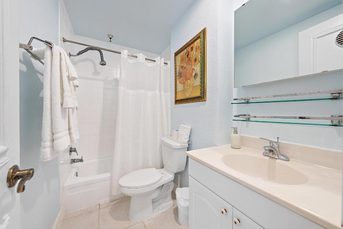 PALM BEACH HOTEL CONDO - Residential