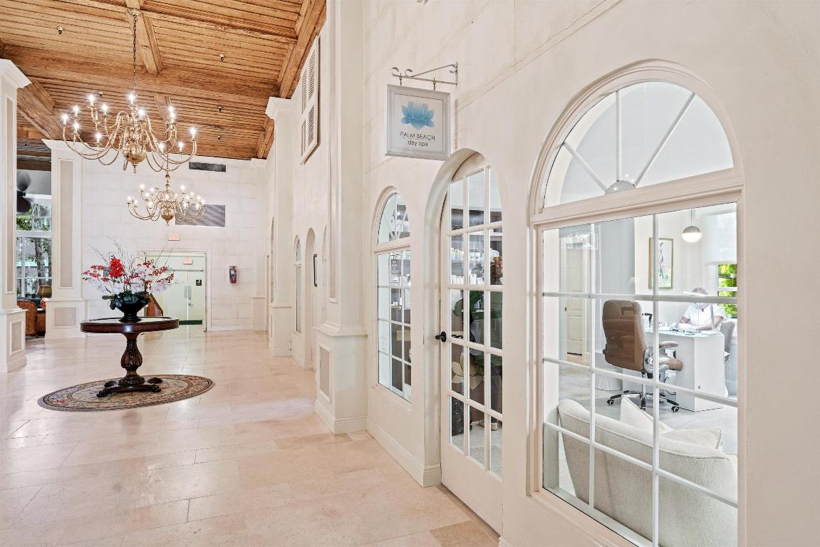 PALM BEACH HOTEL CONDO - Residential