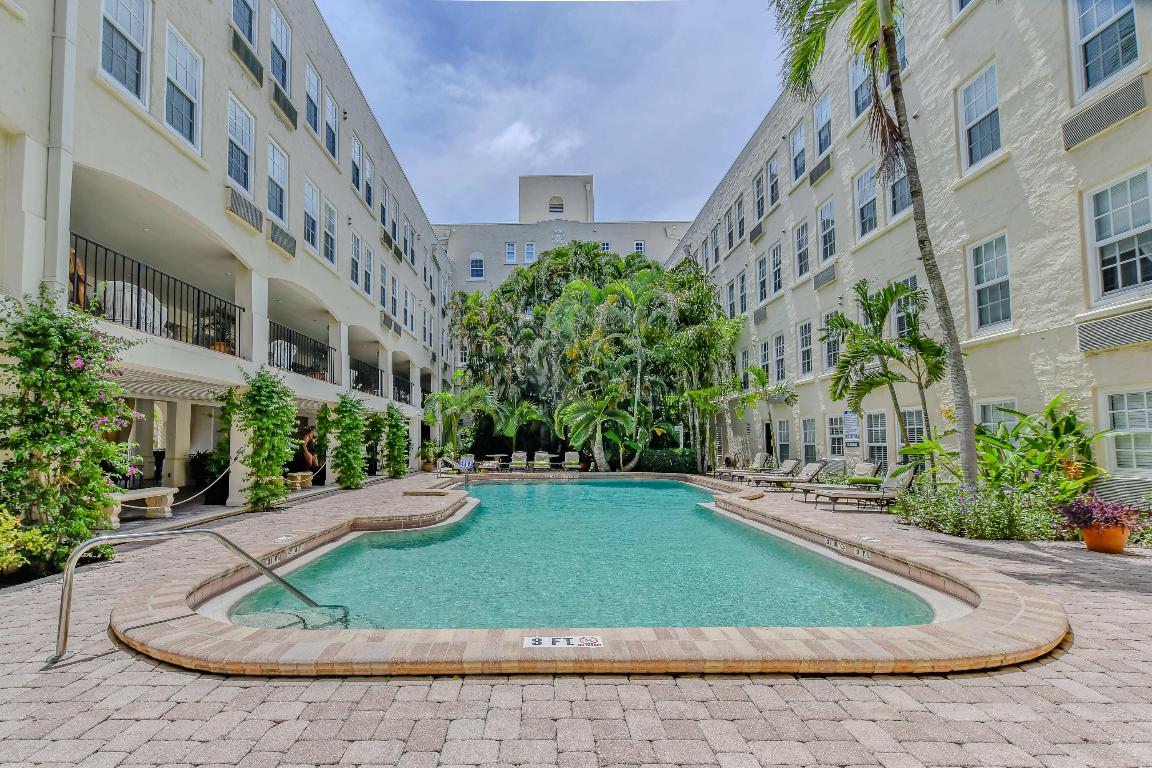 PALM BEACH HOTEL CONDO - Residential