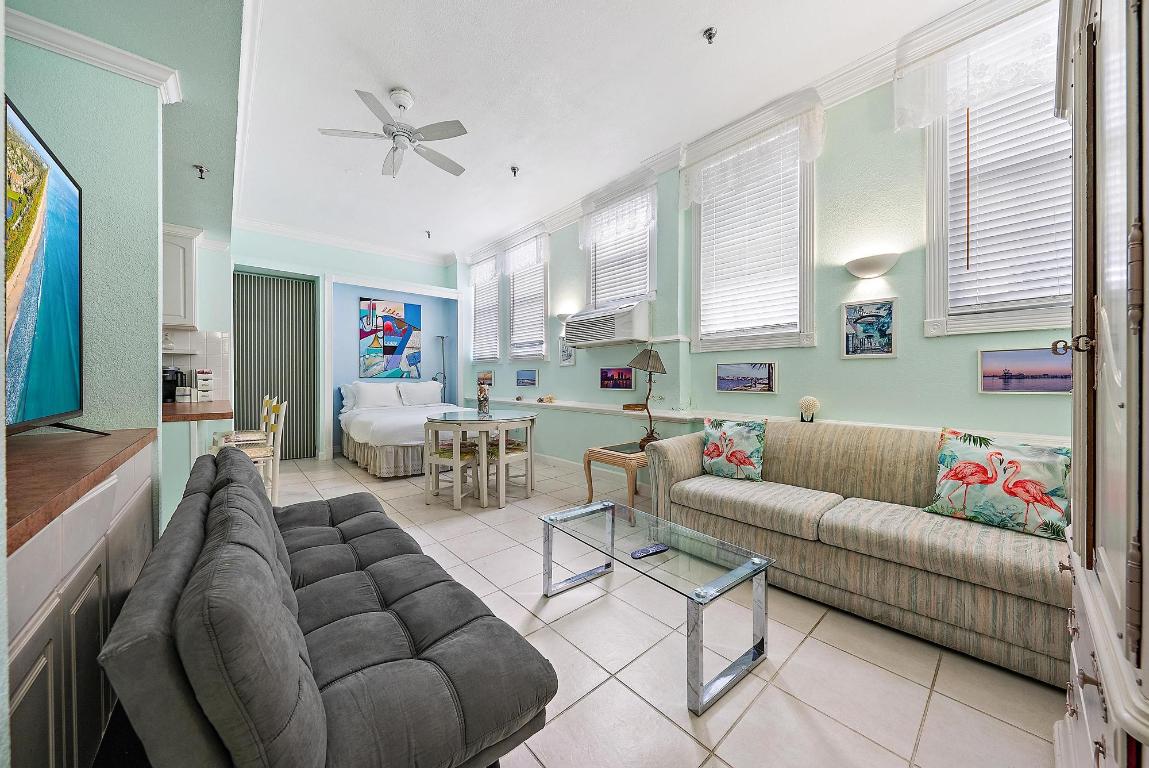 PALM BEACH HOTEL CONDO - Residential