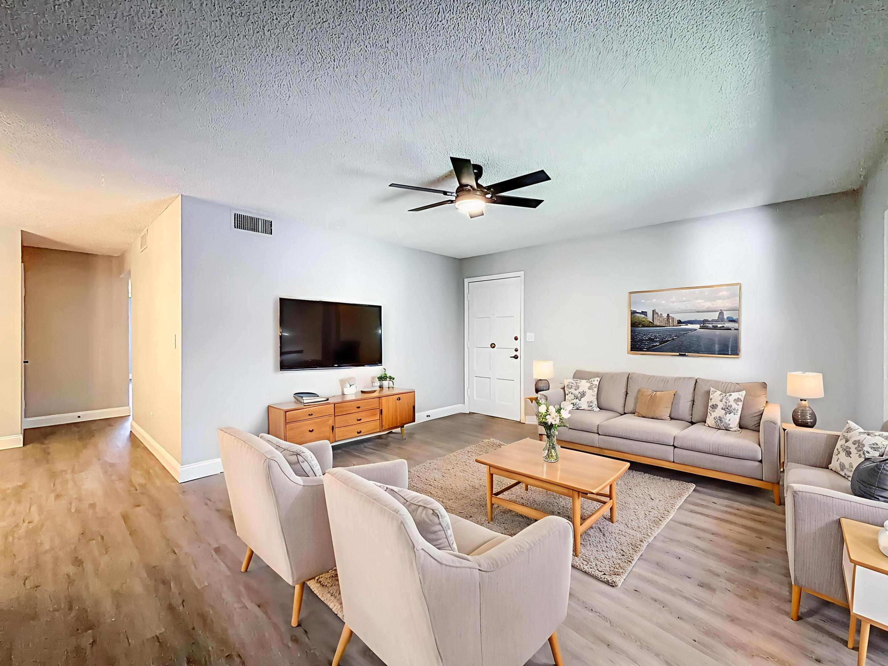 1000 NW 13th Street 201a