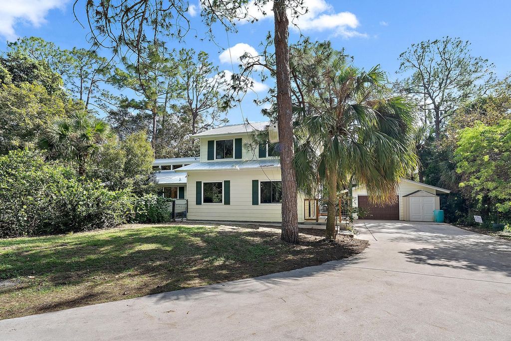 Photo of 10828 158th Street N, Jupiter, FL 33478 (MLS # R11053069)