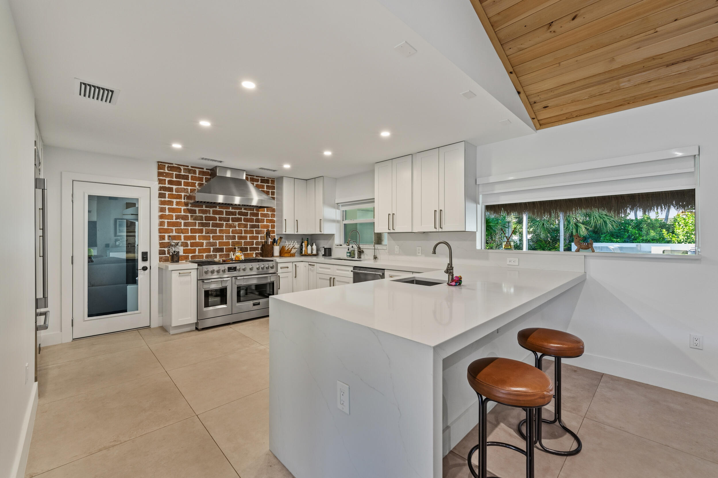 PALM BEACH SHORES - Residential