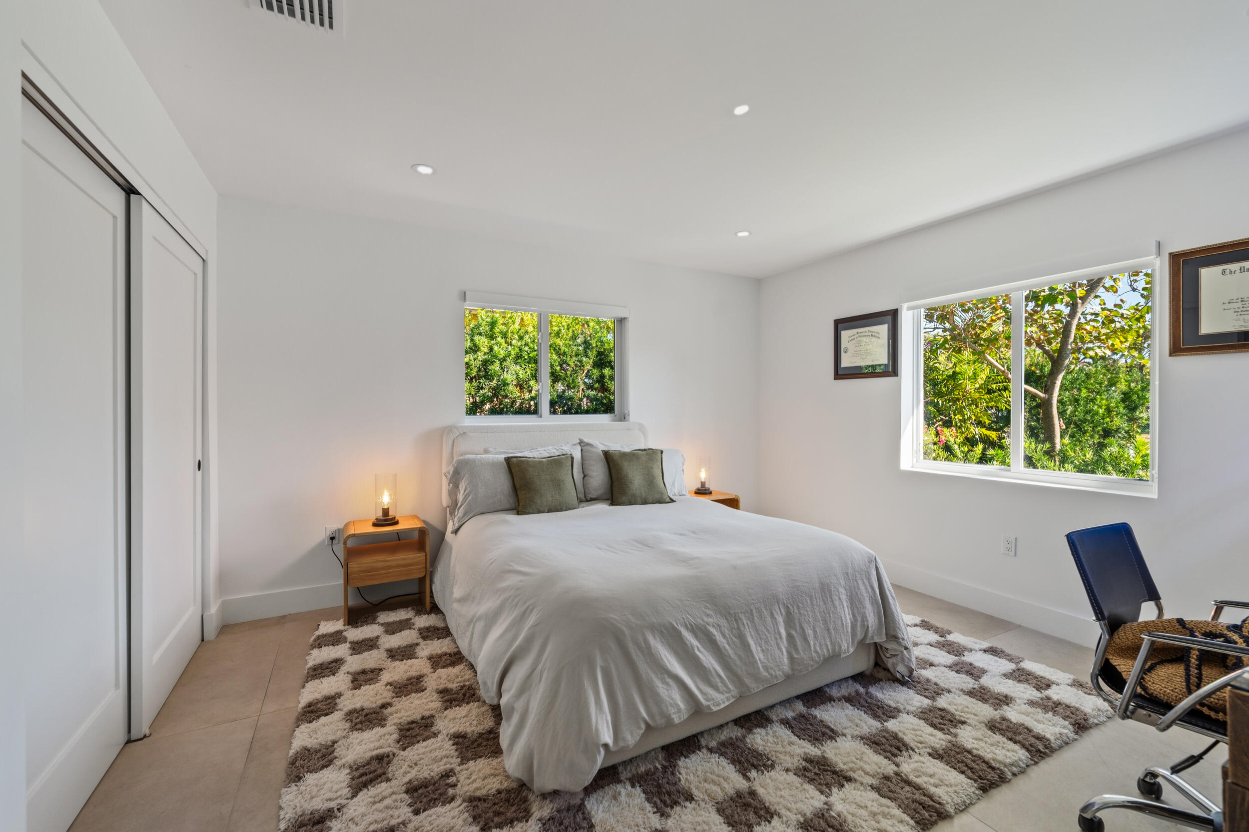 PALM BEACH SHORES - Residential