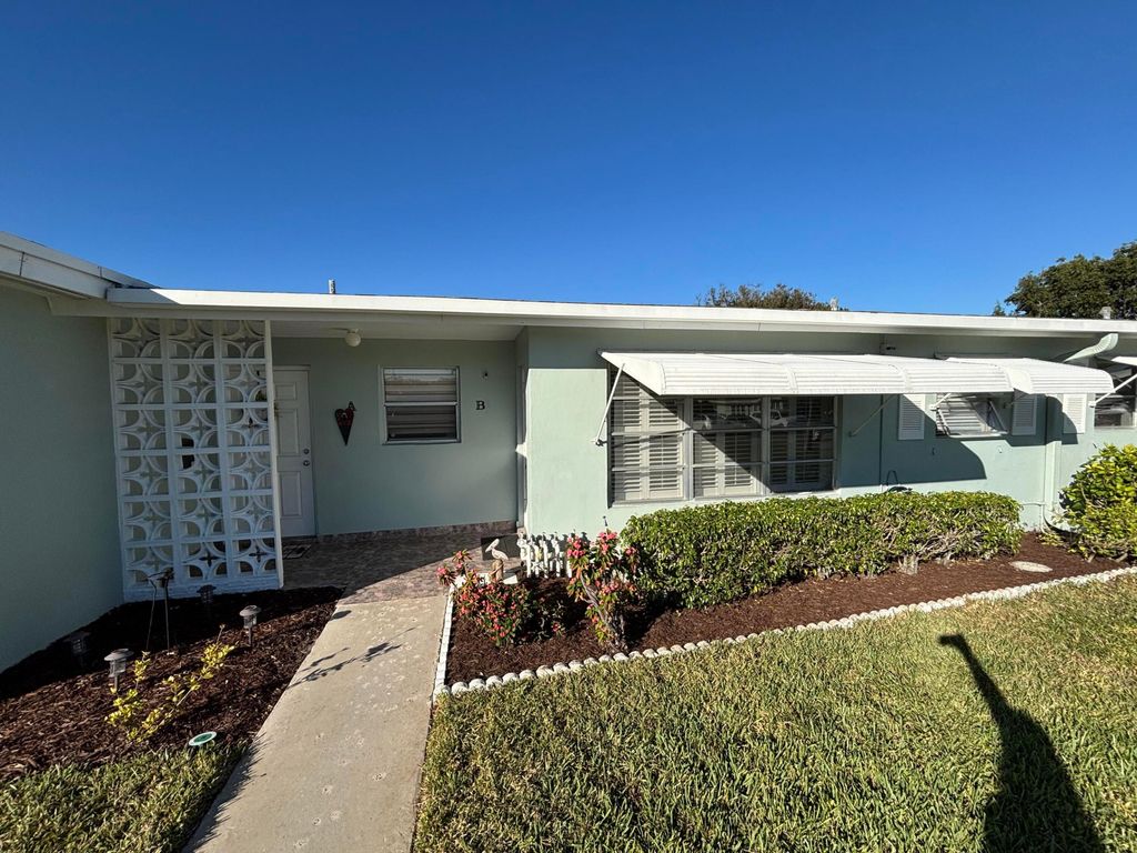 Photo of 237 High Point Court W #B, Delray Beach, FL 33445 (MLS # R11041225)