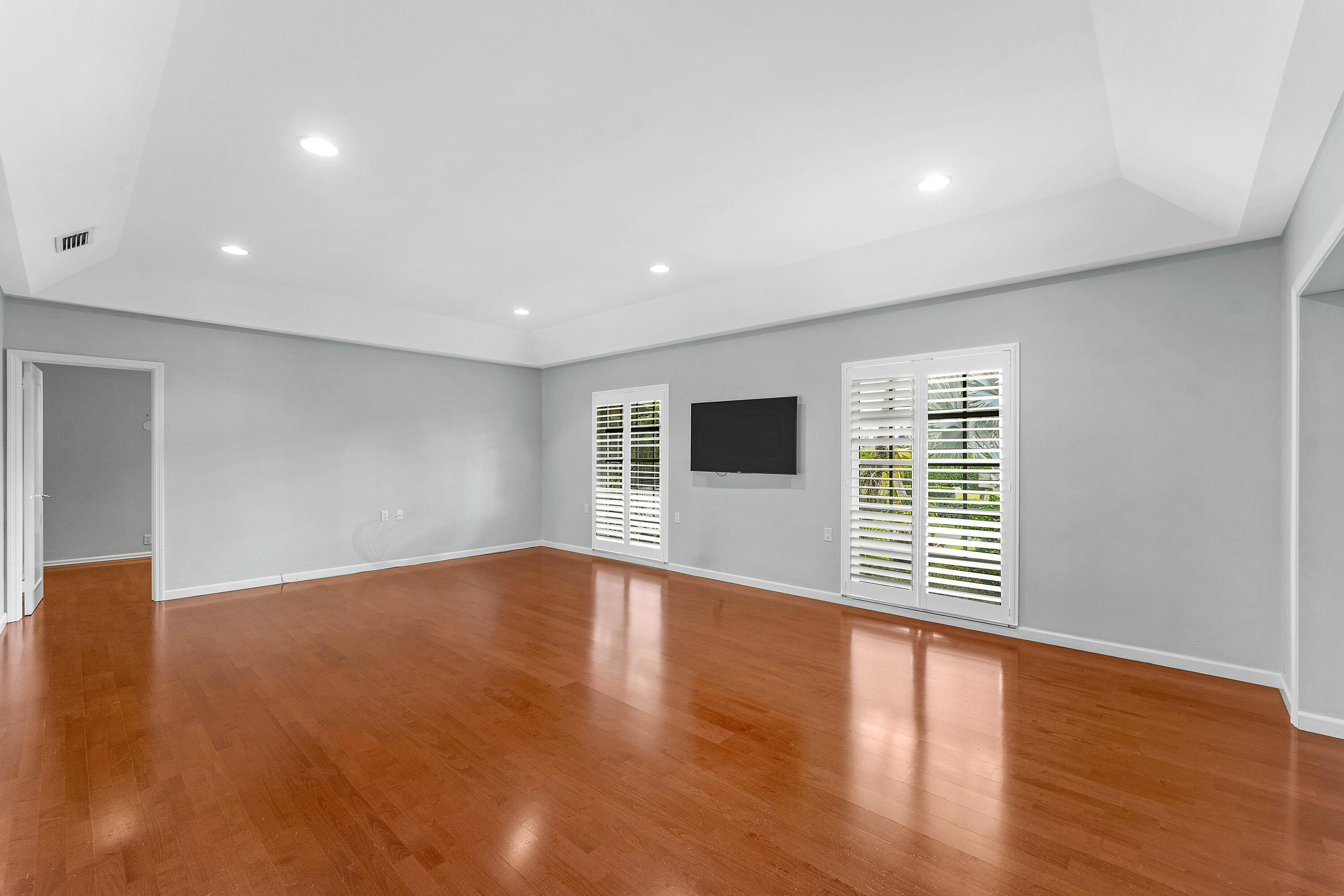 SEAGATE EXT IN - Residential