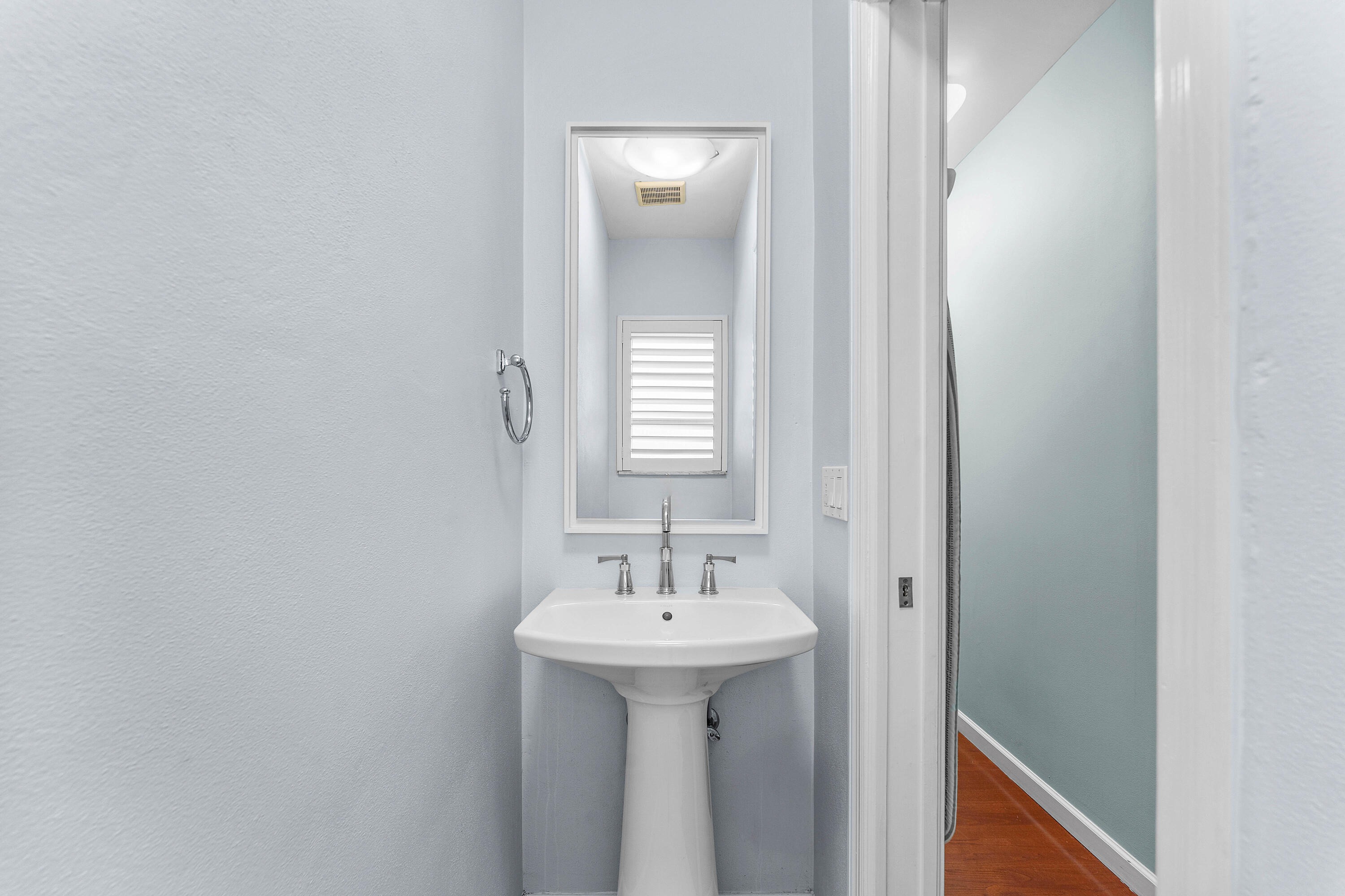 SEAGATE EXT IN - Residential