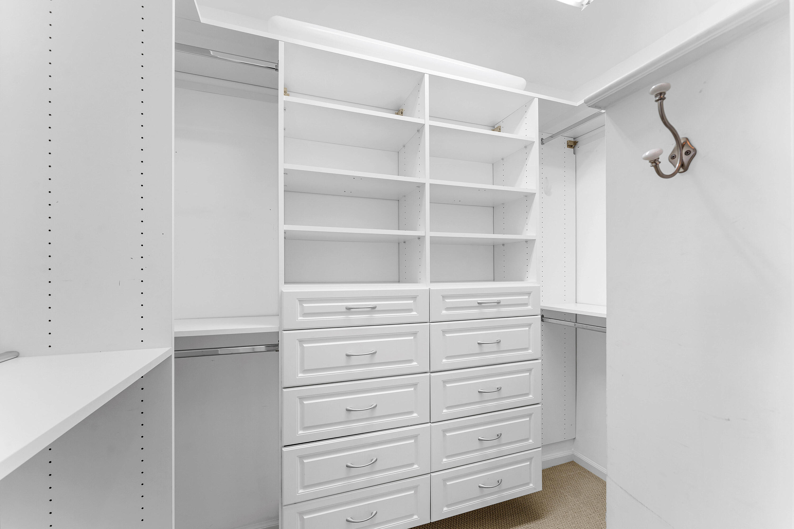 SEAGATE EXT IN - Residential