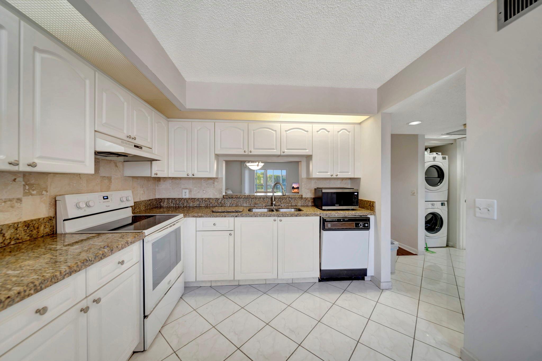 BUCKINGHAM - Residential