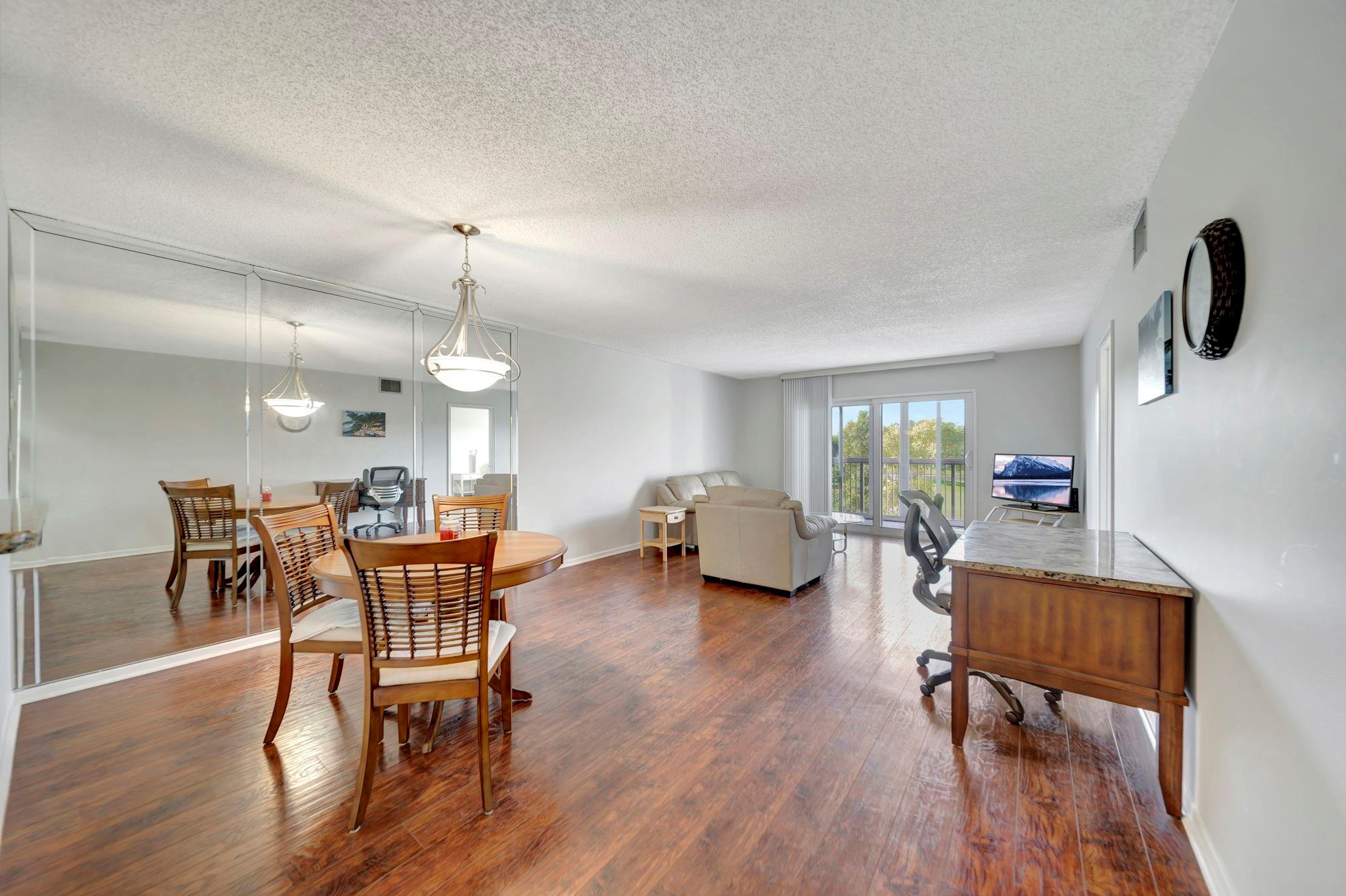 BUCKINGHAM - Residential