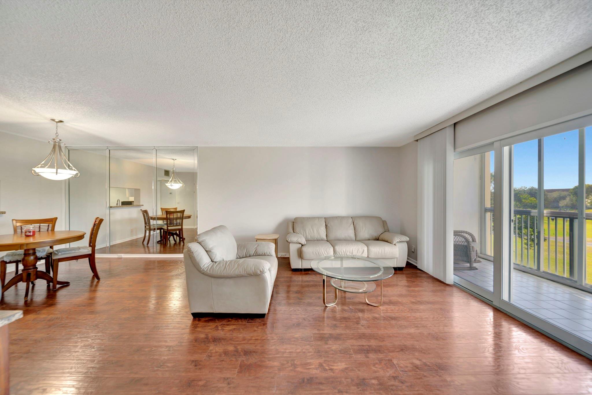 BUCKINGHAM - Residential